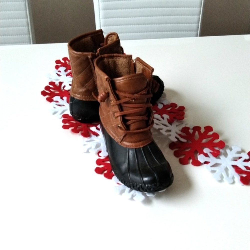 Stevies Lined rainboots size 1